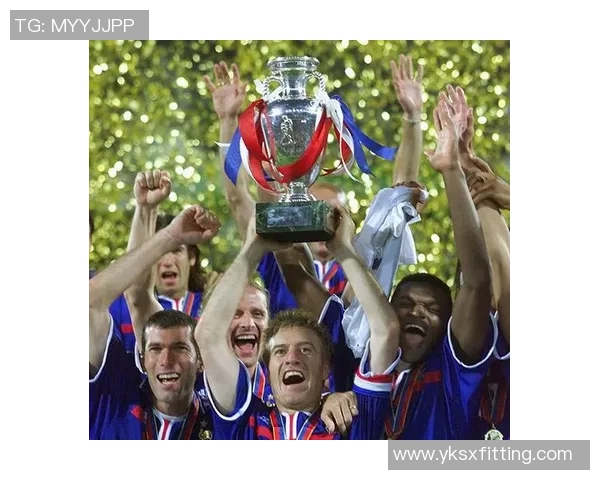 广州足球队转型之路揭秘：从传统强队到现代化新生力量的奋斗历程