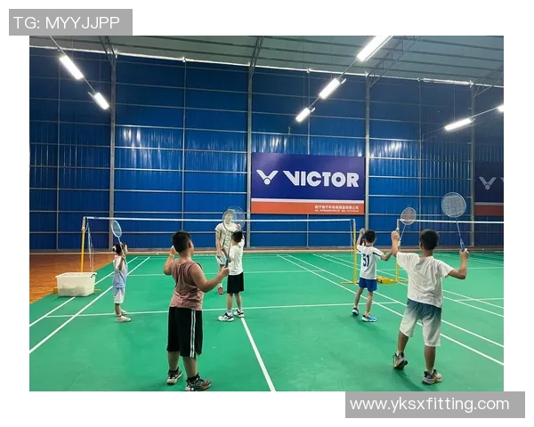 羽毛球的梦想与坚持成都羽毛球队成长历程的真实记录