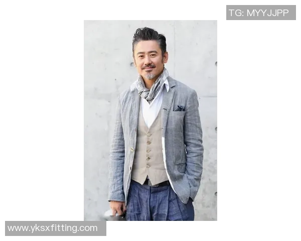 时尚足球明星男士礼服精选展示尽显绅士风范与运动魅力 时尚足球明星男士礼服精选展示尽显绅士风范与运动魅力